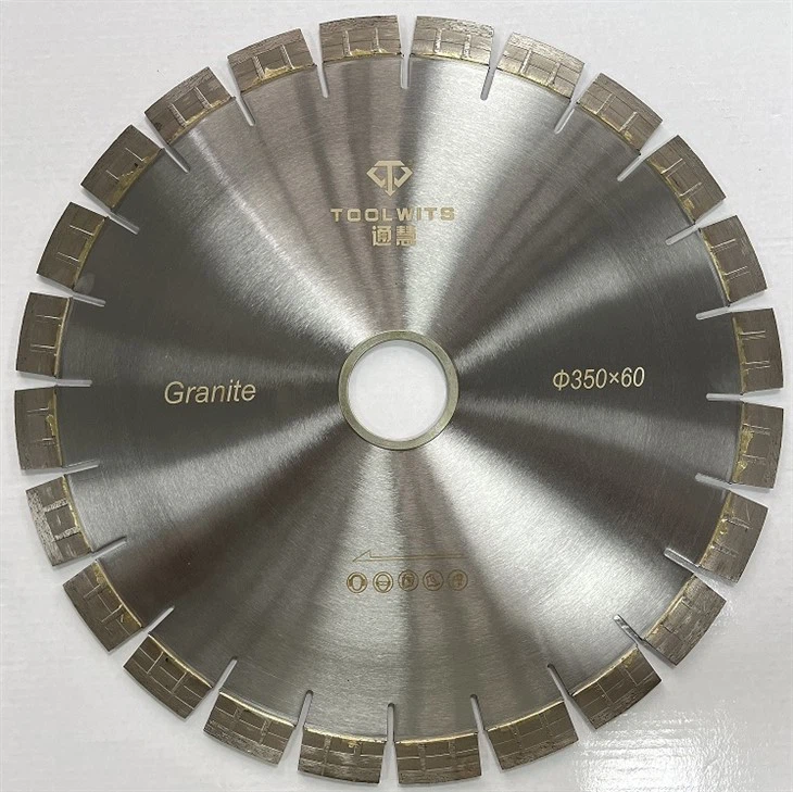 Diamond Saw Blade Cutting